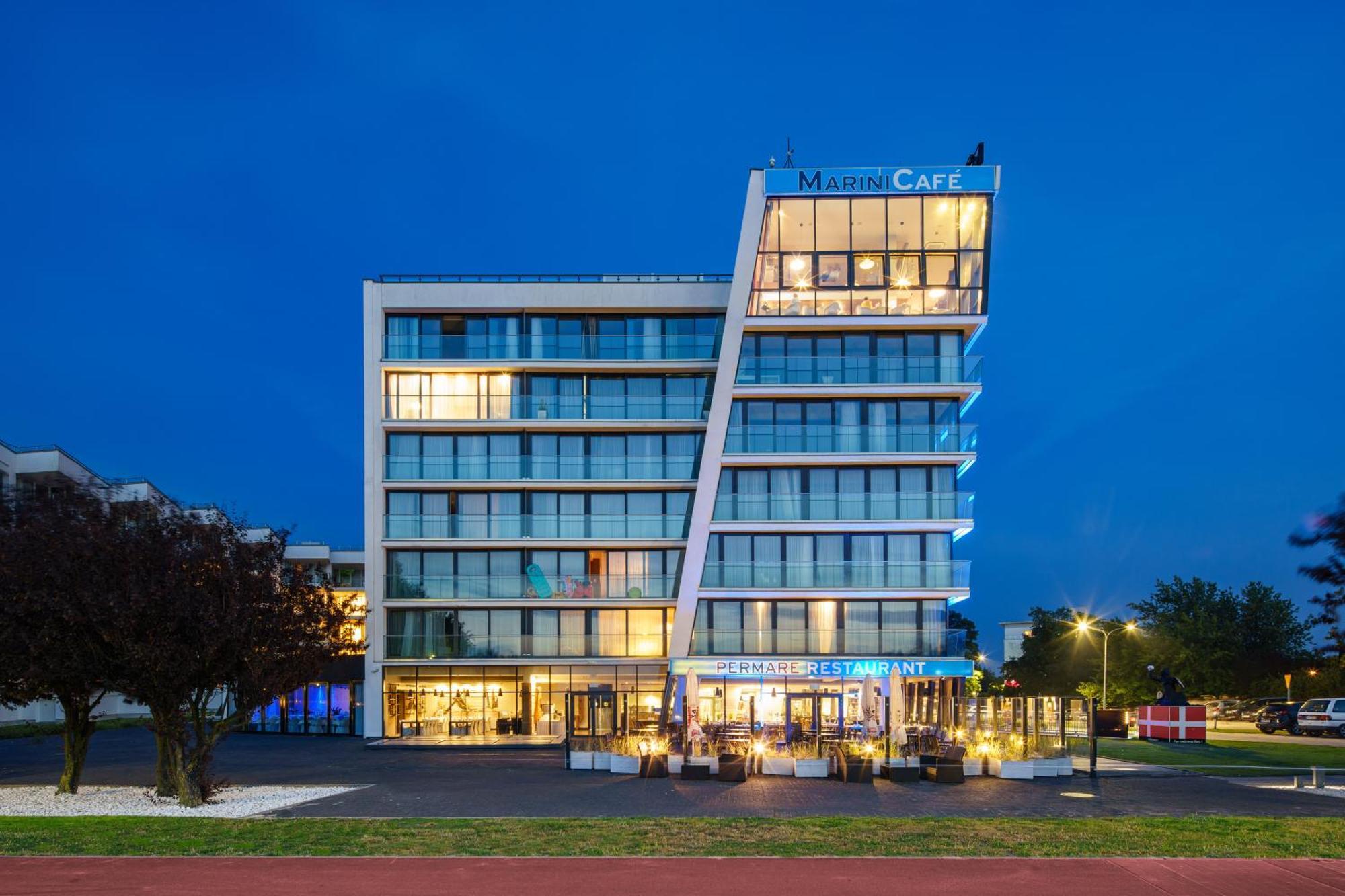 Ultra Marine By Zdrojowa Hotel Kolobrzeg Luaran gambar